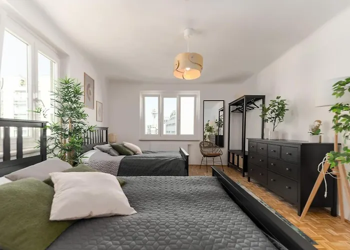 3Br I 5 Minutes To Main Station I Long Term Stay